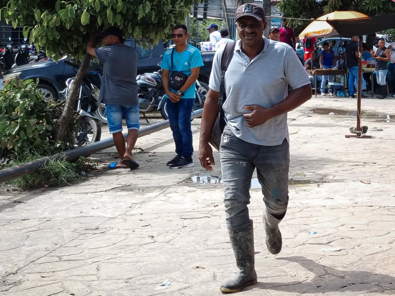 Archivo fotográfico de la plaza de mercado de Leticia.